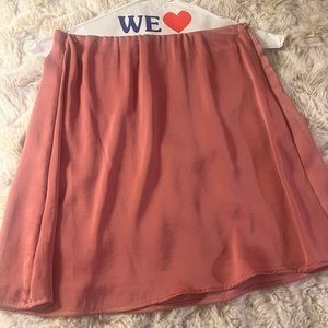 Light nutted pink skirt